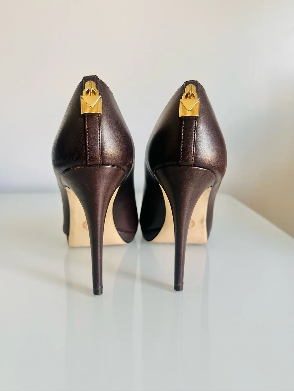 Michael Kors Chocolate Brown Leather Platform Pumps